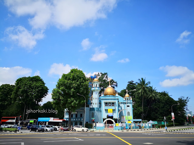 One Bowl Restaurant & Bar. The Sultan Hotel. Singapore Masjid-Malabar-Singapore