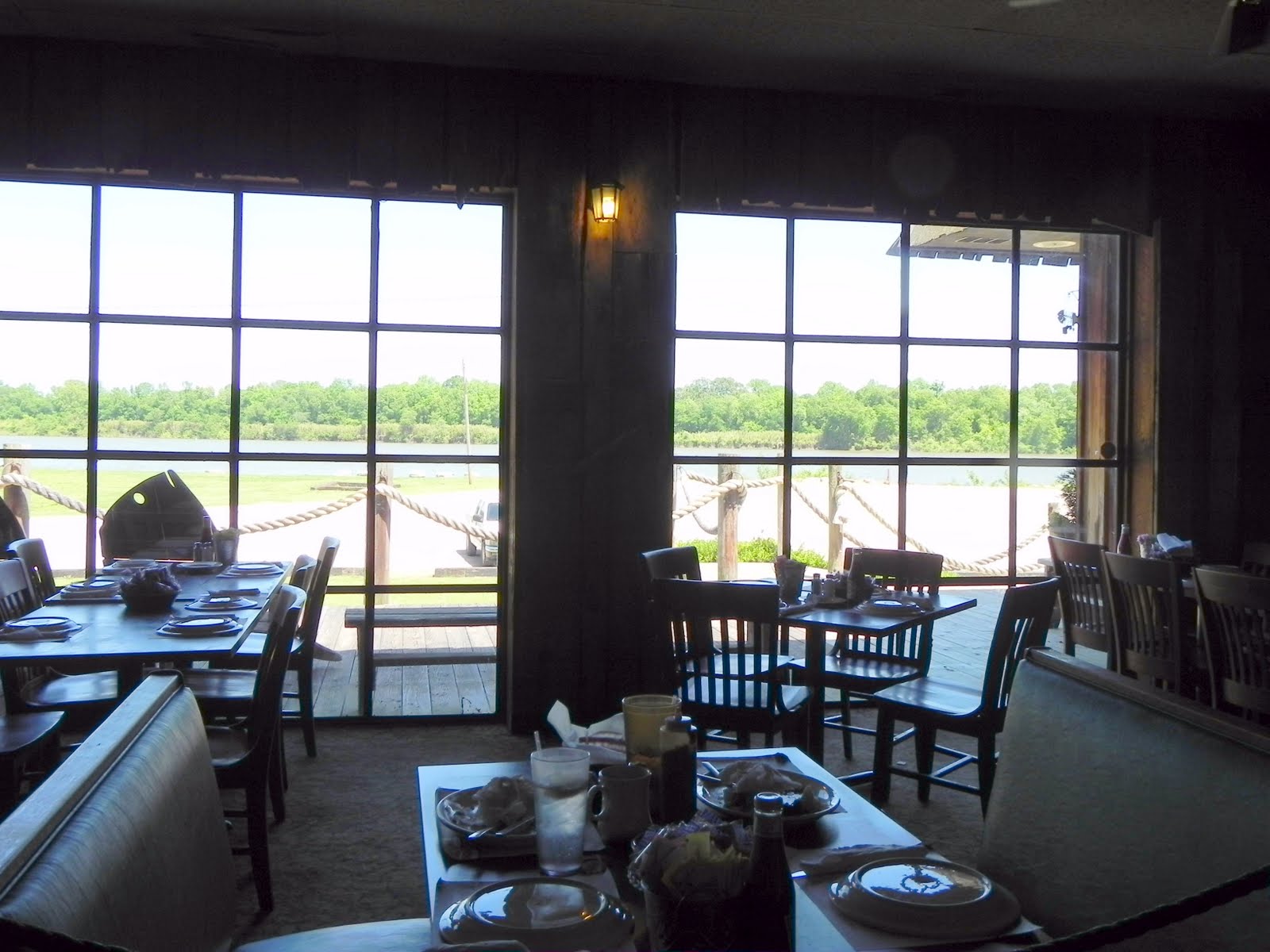 Gone Walkabout 2 A Southern Adventure Good Eats Hagy's Catfish Hotel