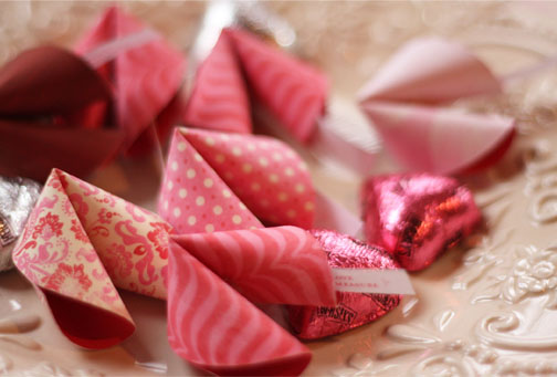5 Fun Things To Make For Valentine S Day A Dash Of Curiosity Valentine S Fortunes These Lil Paper Fortune Cookies Are Adorable Aren T They And Have So Many Potential Uses You Can Give Them Away To Friends