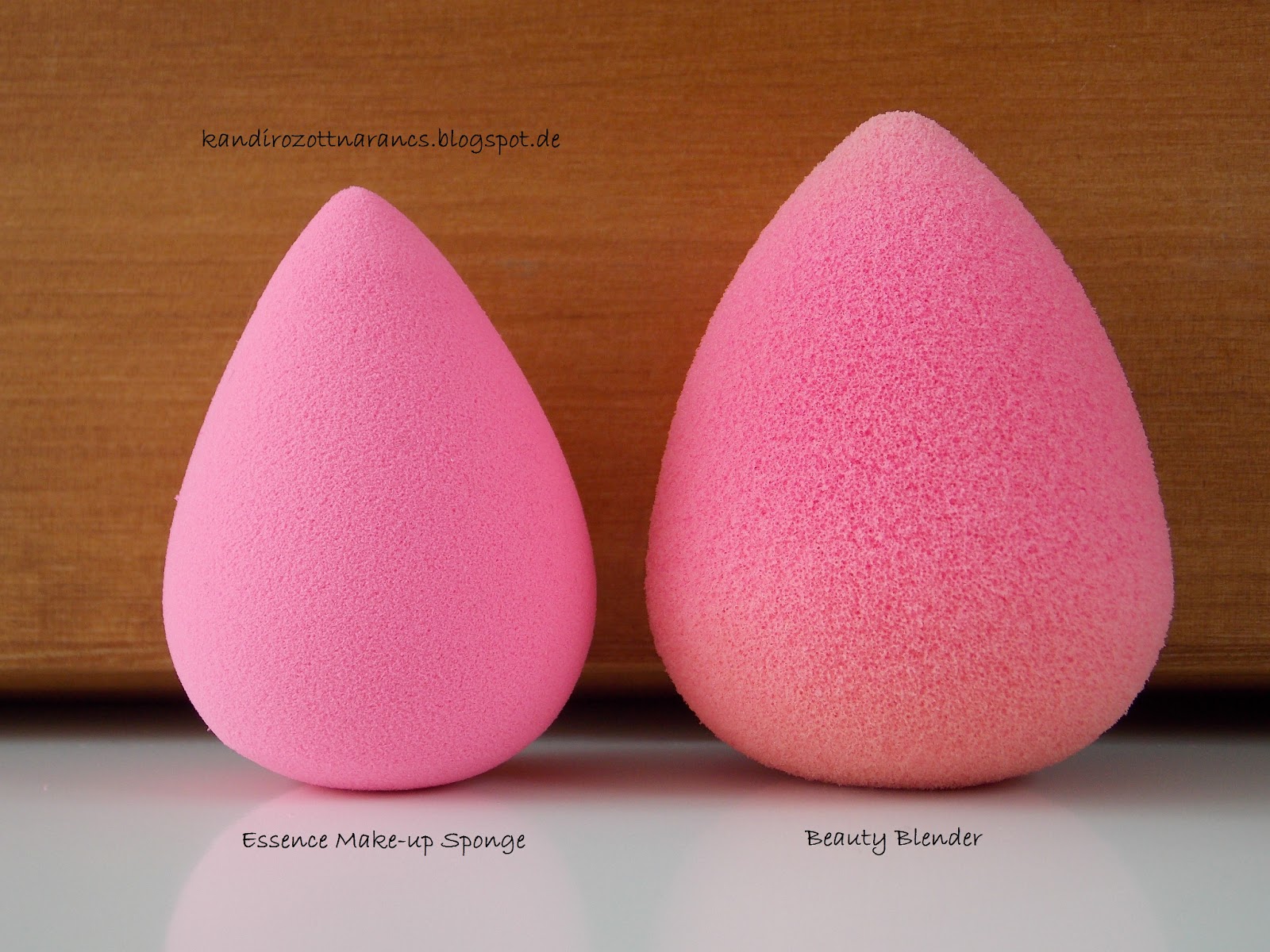 Beauty Blender és Essence Makeup Sponge összehasonlító teszt citromhab