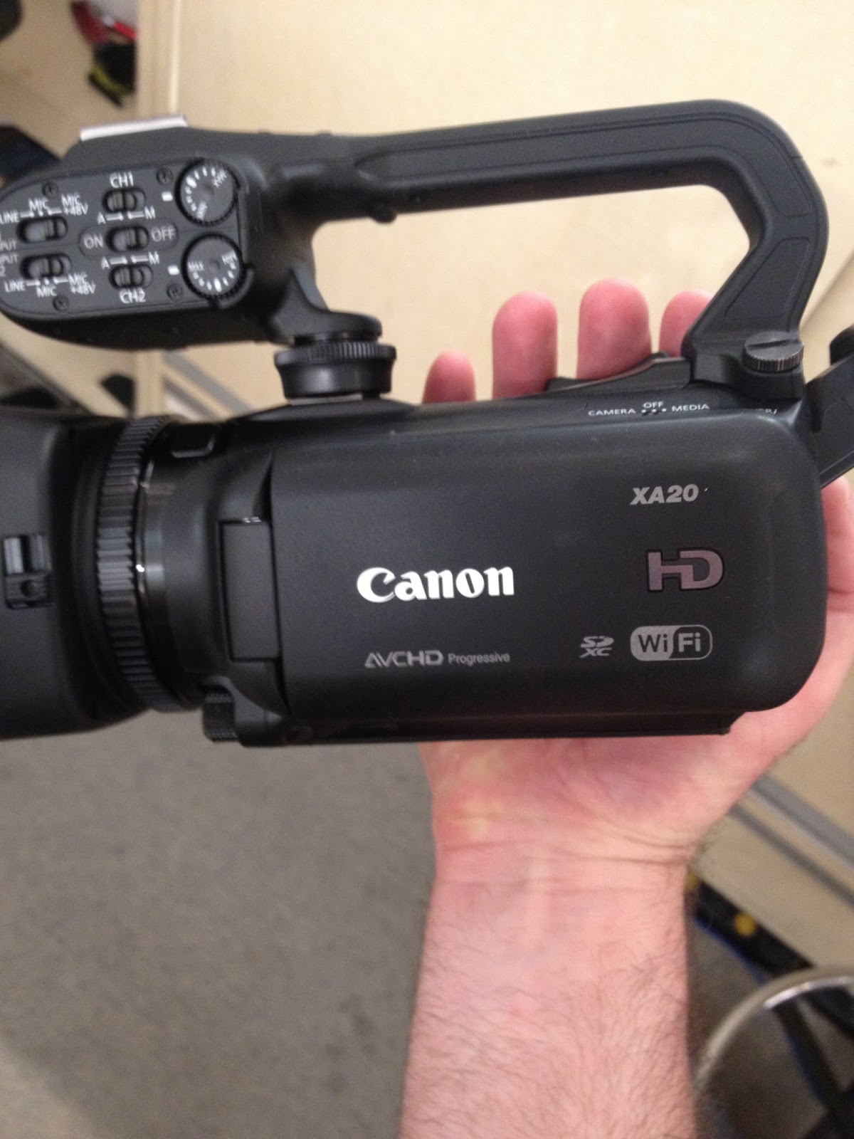 Video & Audio Gear A very indepth look at the Canon XA20/XA25 a great little camera and a big