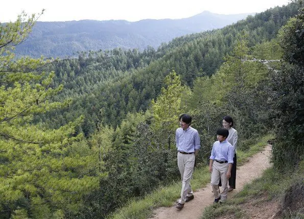 Crown Prince family visited a protection area for takins, animal of Bhutan