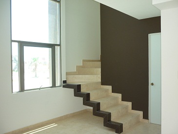 INMOBILIARIA LAVARIEGA