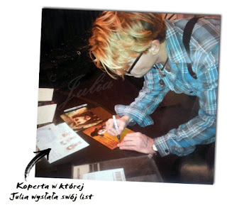 Johnny Depp Autograph rozdaje składa Autograf podpisuje zdjęcie Johnny Depp Autograph rozdaje składa Autograf podpisuje zdjęcie