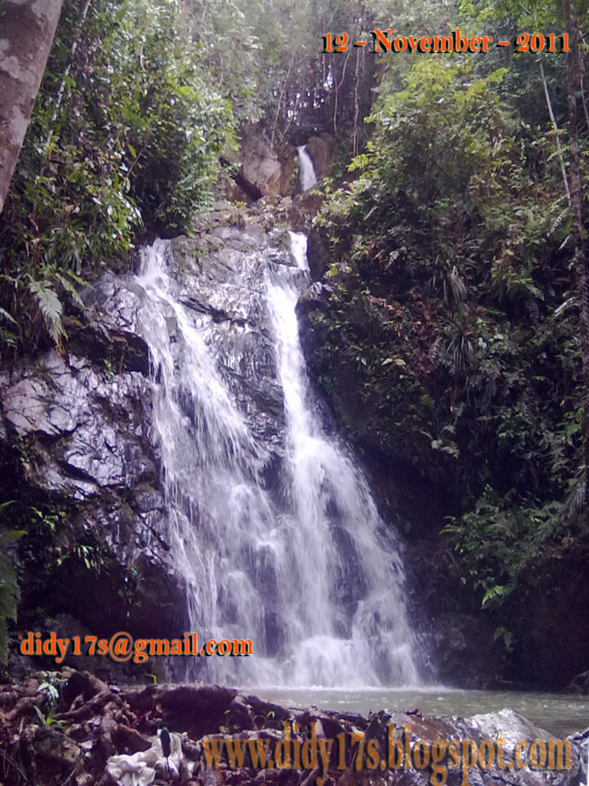 didy17s blog's - suradi: PESONA WISATA ALAM AIR TERJUN 8 TINGKAT SUNGAI