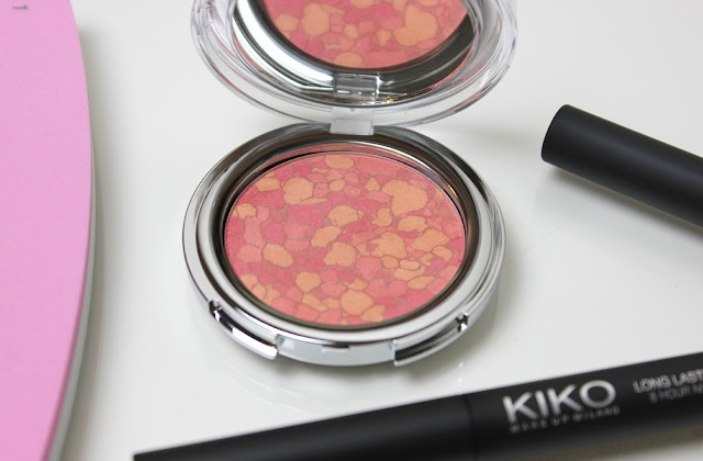 A picture of KIKO Generation Next Mosaic Blush 01 Inspiration Rose Coral
