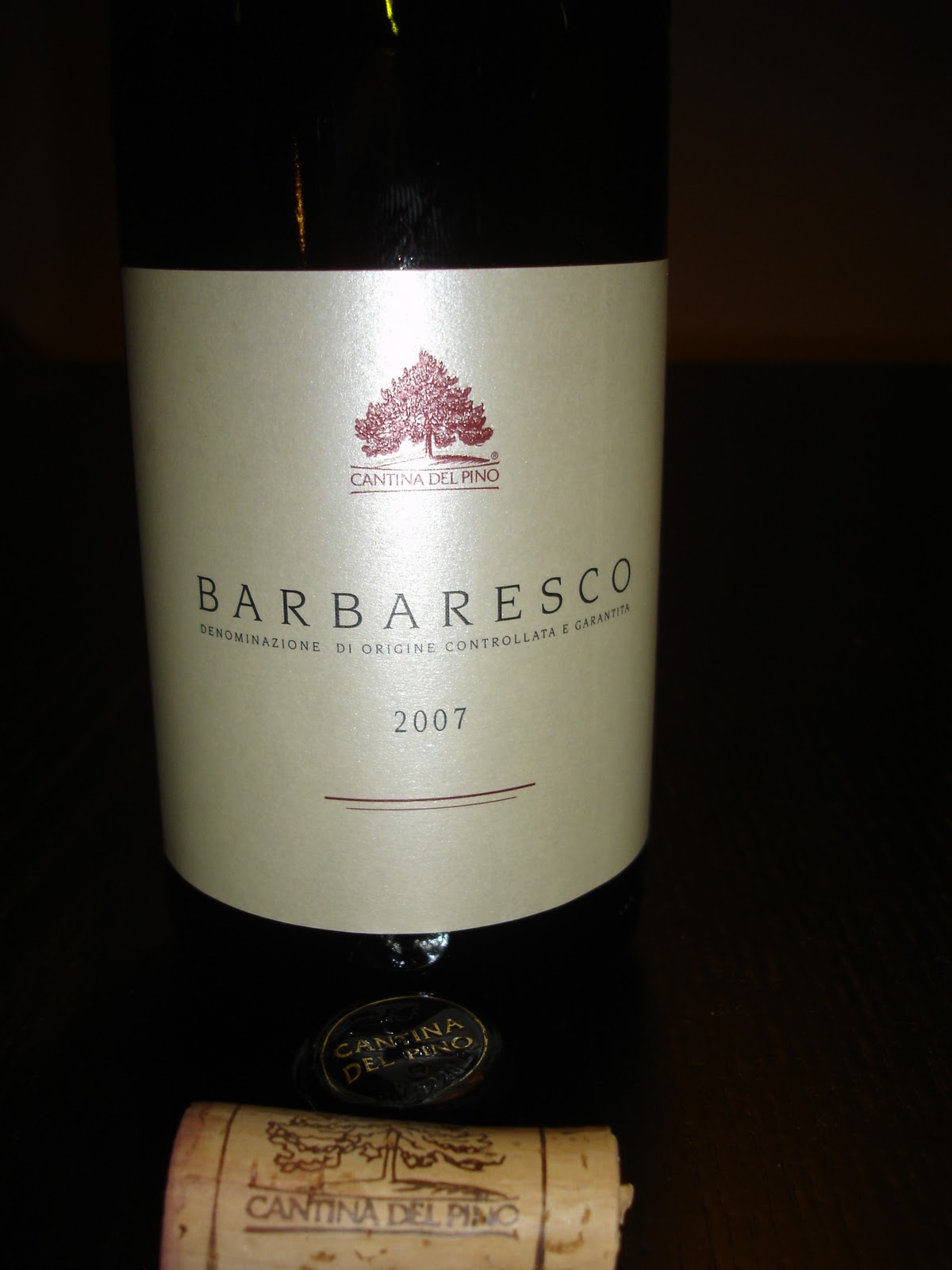 трентино меццокорона пино гриджио. лаго пино гриджио. дель пино. дель пино. Barbaresco вино 2017 в коробке деревянная.