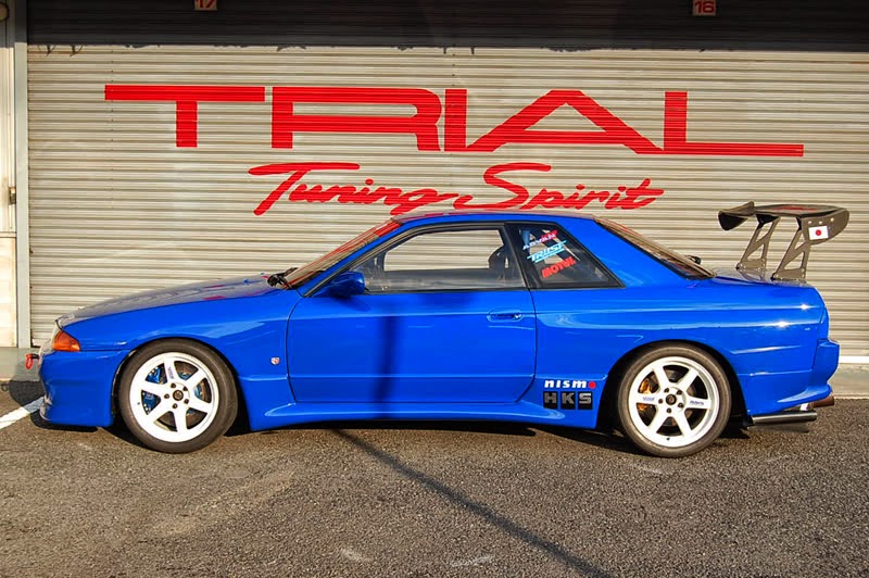 Old but very gold: Trial Tuning Spirit Skyline GT-R R32 - Throttle Addicted