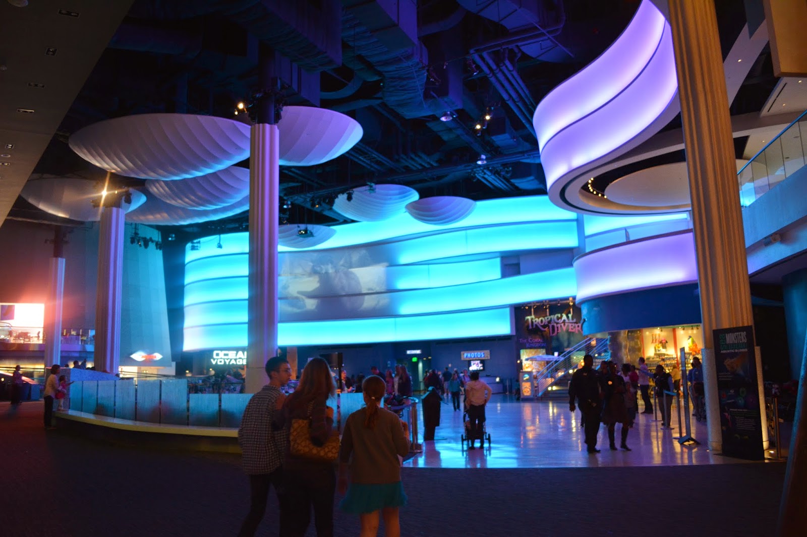 Monograms 'n Mud Spring Break Road Trip {Part One Atlanta Aquarium
