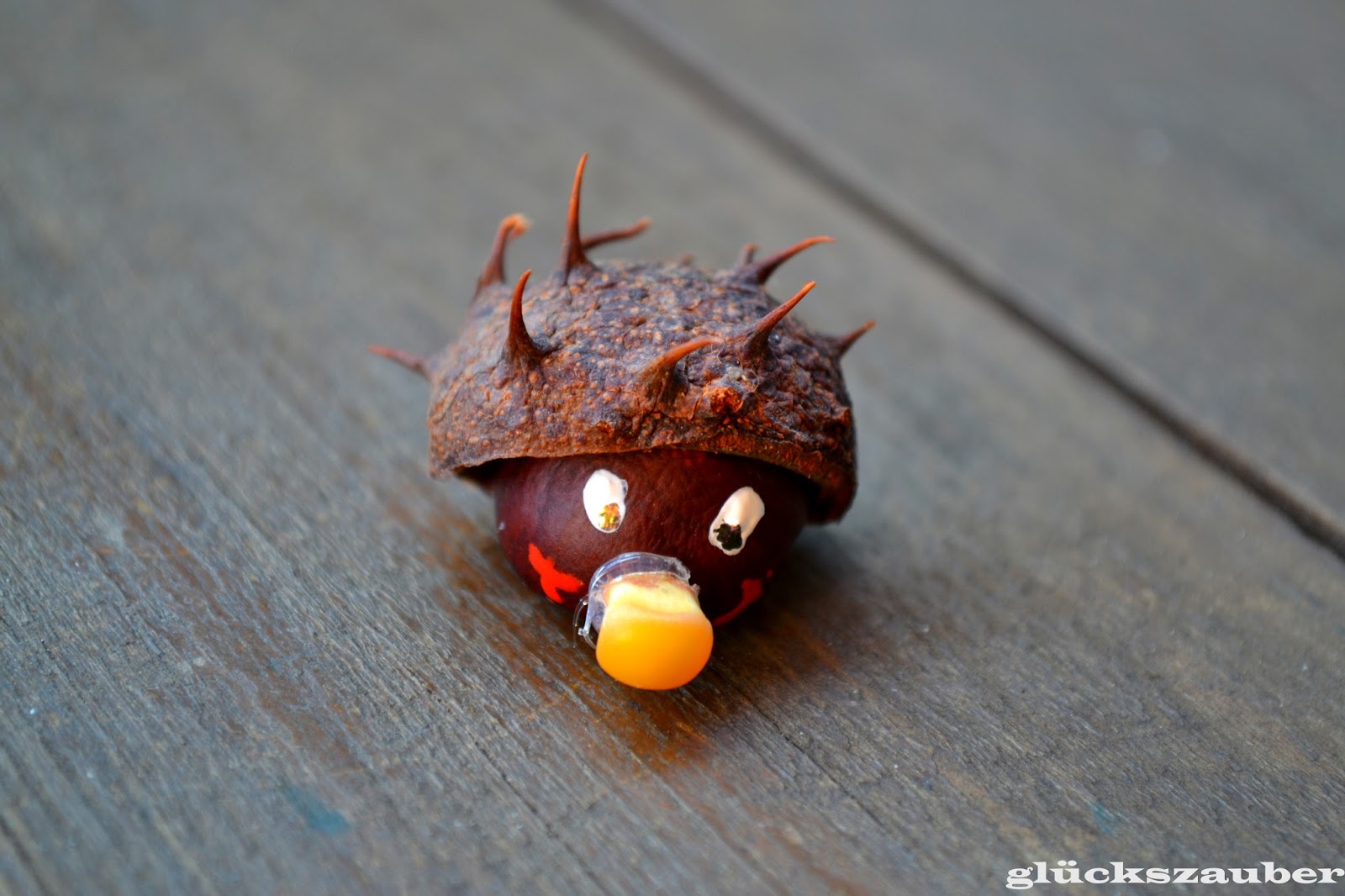 glückszauber : Basteln mit Kindern: Herbstliche Tierfiguren aus