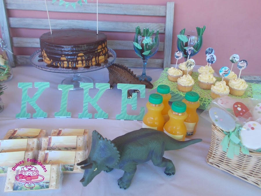 Mesa dulce dinosaurios