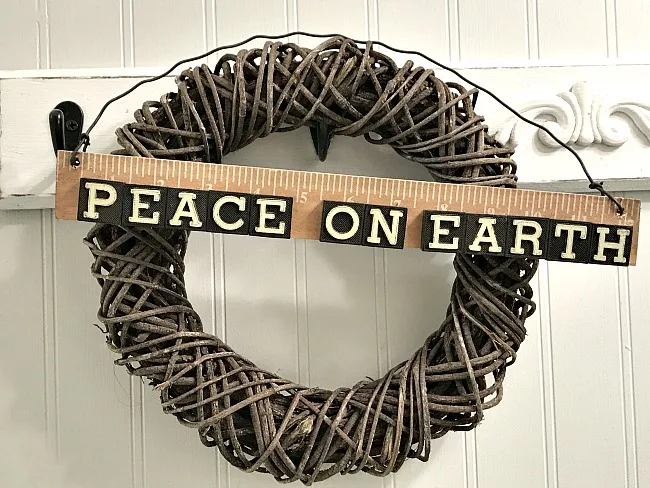 Peace on earth sign for wreath