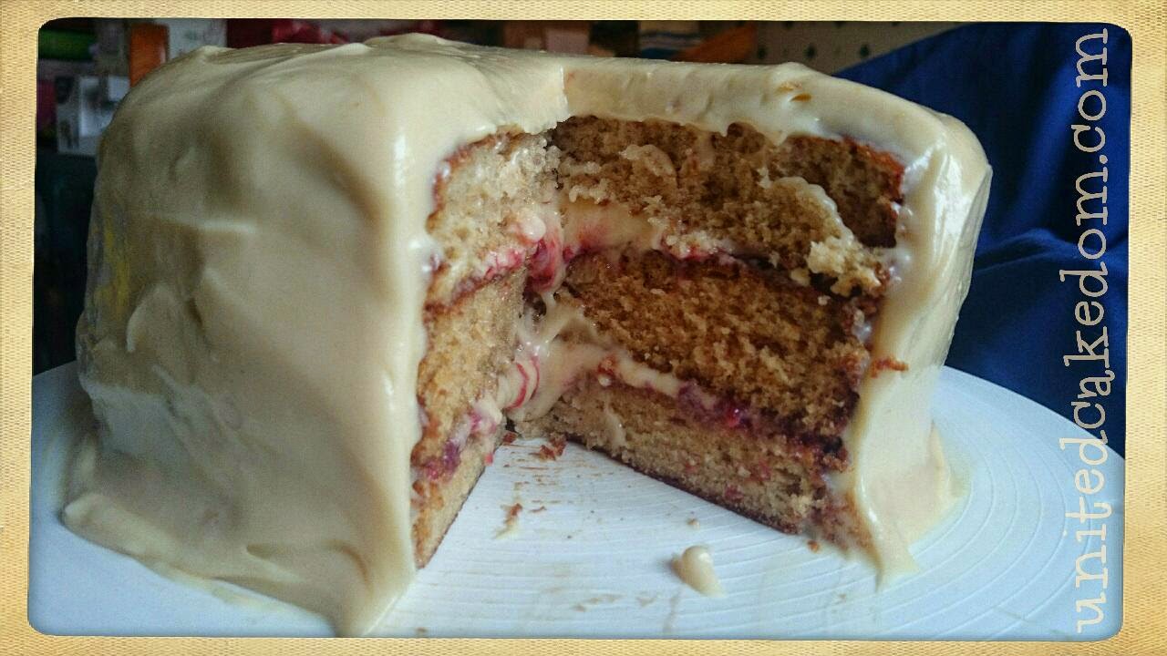 United Cakedom Peanut Butter & Jelly Cake {the hummingbird bakery