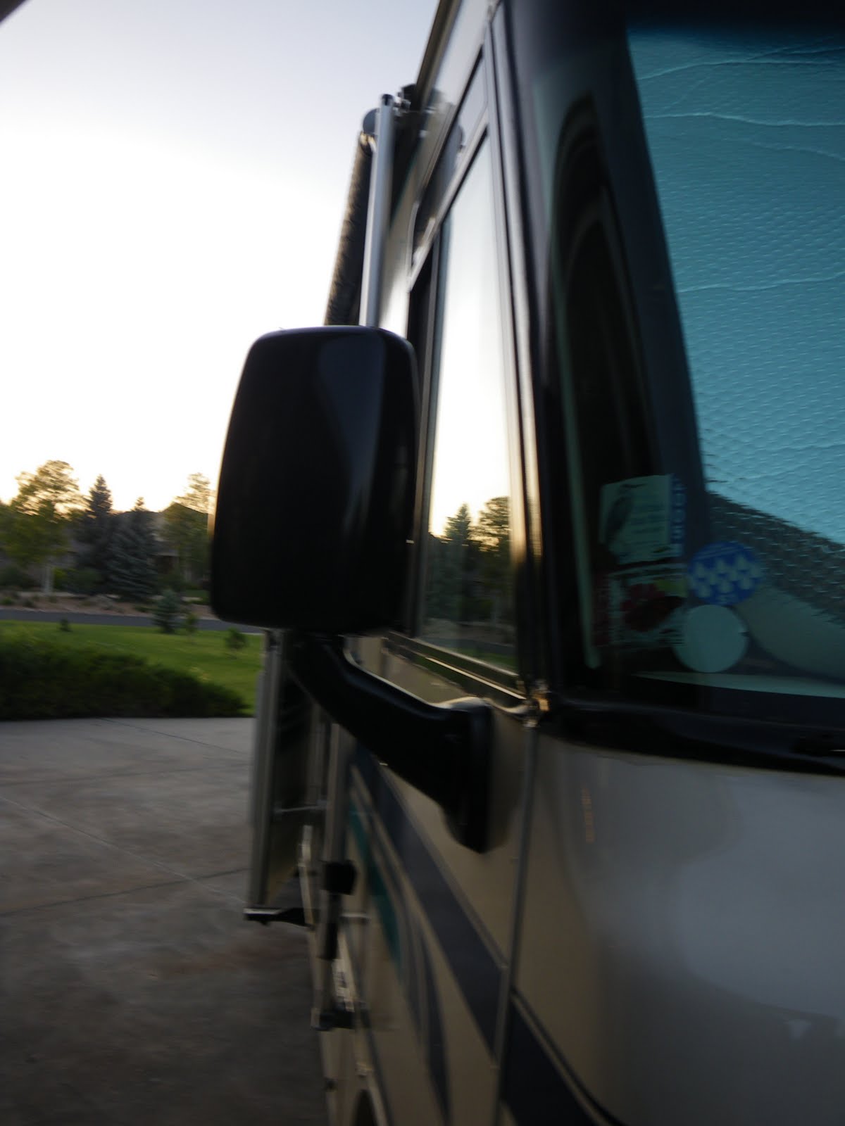 1994 Brave 29RQ RV Our new Velvac mirrors