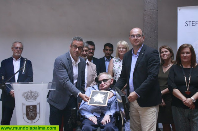 Acto de reconocimiento al astrofísico Stephen Hawking en La Palma