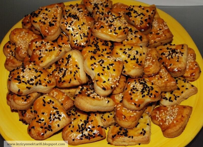 Tuzlu Kuru Pasta Tarifi