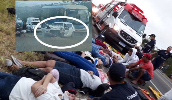 Bahia- Mulher morre e 14 pessoas ficam feridas após batida frontal entre van e carro na BA-262 3 Sem%2Bt%25C3%25ADtulo