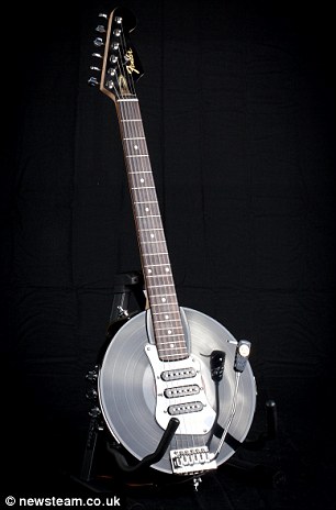 - Vinyl Philosophy -: Things to do with old Vinyl Records # 8 - Guitars!
