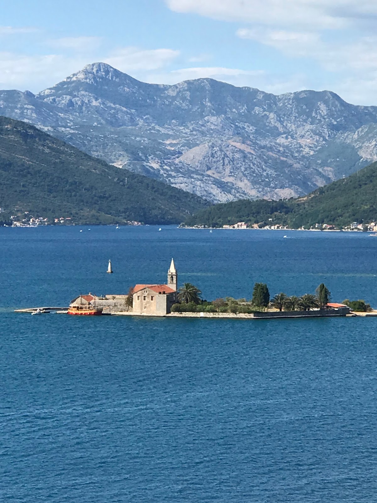 Пераст подписанная панорама