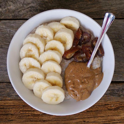 Gluten Free Oatmeal with Banana, Almond Butter and Medjool Dates