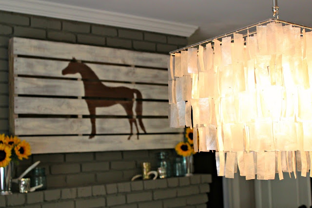 Modern + Rustic Fall Mantel {with step-by-step details on creating the horse pallet}