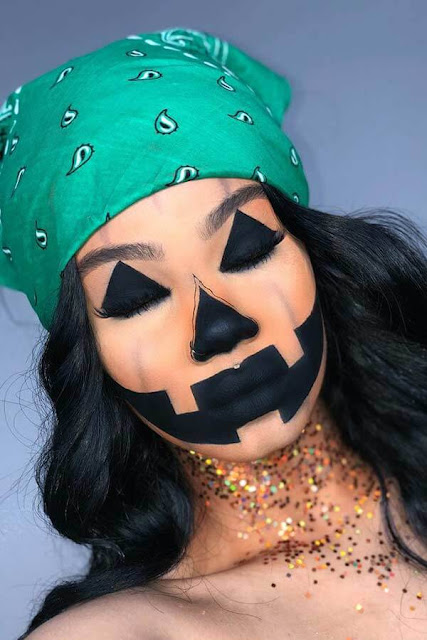 20+ Creative DIY Pumpkin Halloween Makeup Styles In 2019 Pumpkins are a traditional Halloween decor and Halloween cannot be complete without Pumpk 20+ Creative DIY Pumpkin Halloween Makeup Styles In 2019