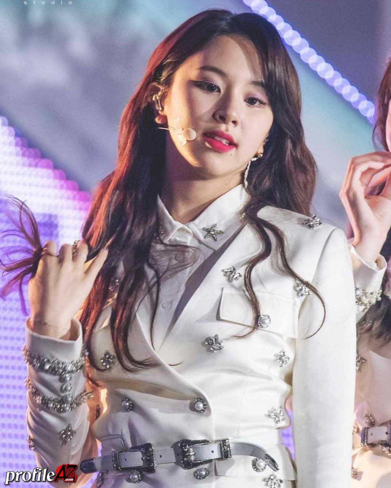 Chaeyoung (Twice) Profile, Photos, Fact, Bio and More - Biotist