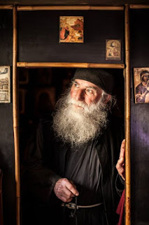 Αποτέλεσμα εικόνας για Ταπεινός υπεράνω σκανδαλισμού