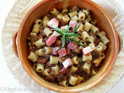 Pasta e Lenticchie con pancetta.©.ggivicucinocosì