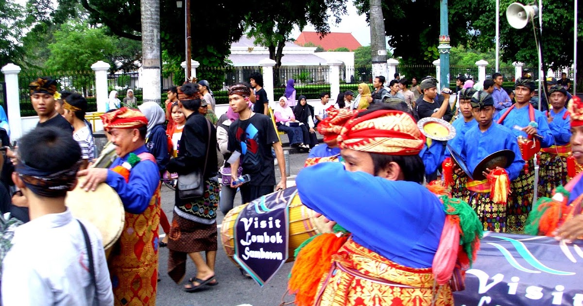 Mengenal Tradisi Suku Sasak Lombok Nyongkolan Dan Begawe Beleq - Wisata