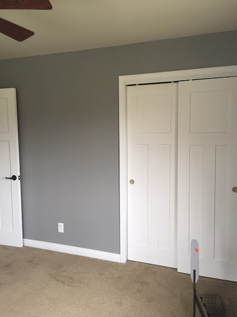 Rustic Woodland Creature Nursery Reveal - www.familyandthelakehouse.com