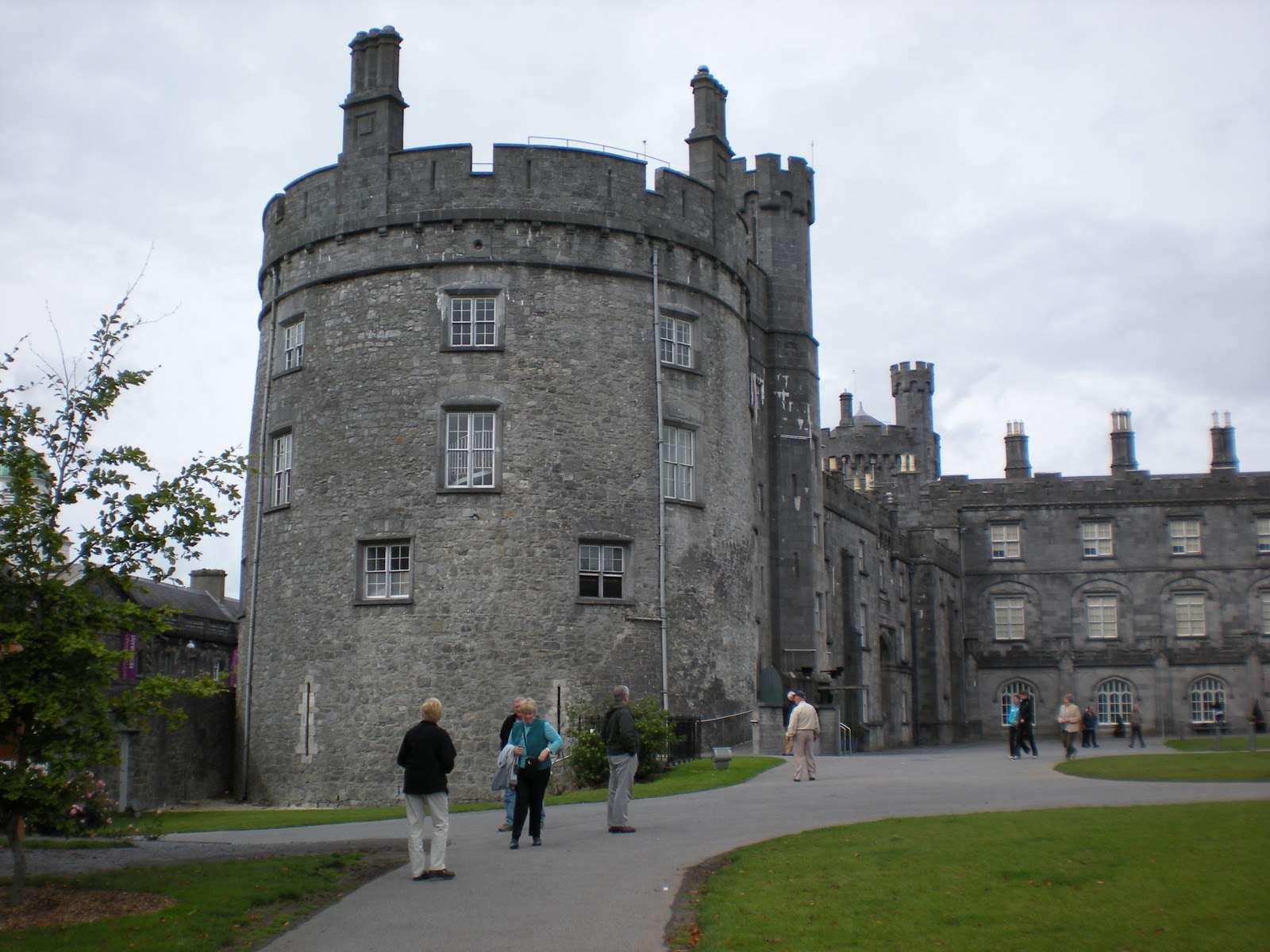 ToshMaHaul Kildare National Stud Farm, Kilkenny, and Waterford
