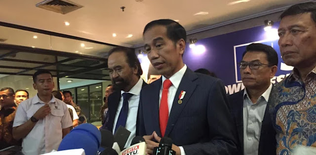 Duh... Deklarasi 2019 Ganti Presiden Banyak Penolakan, Jokowi Malah Bilang Begini Soal Deklarasi #2019GantiPresiden, Jokowi Ingatkan Ada Batasannya