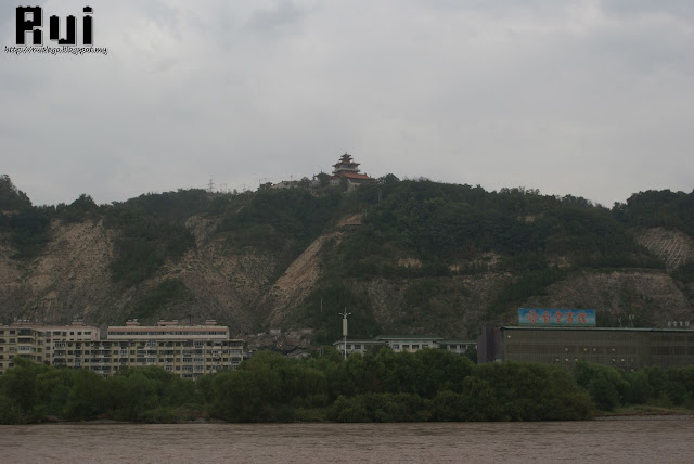 黄河 2