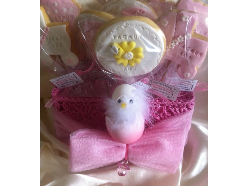 Zeyyo Butik Kurabiye Hoşgeldin Bebek Kurabiye sepeti)