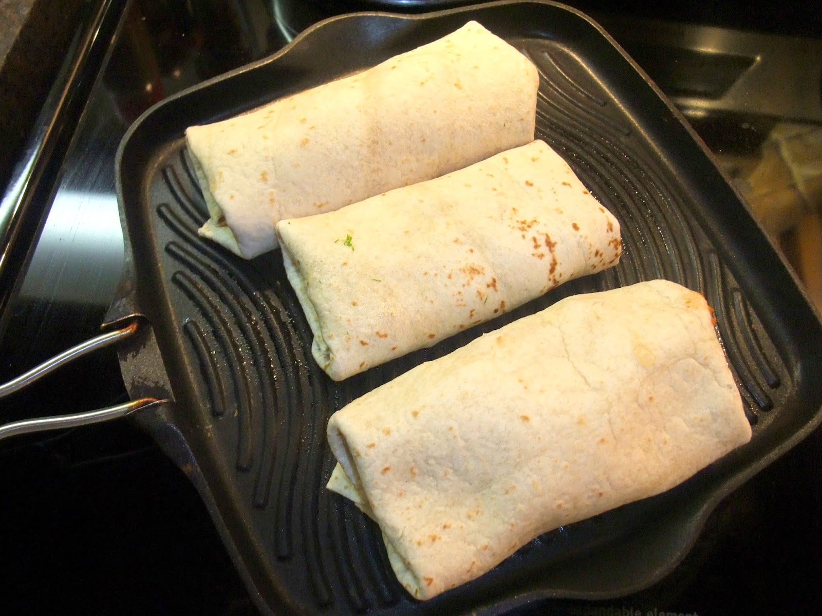 Susan's Savour-It!: Beef, Bean and Rice Burritos...
