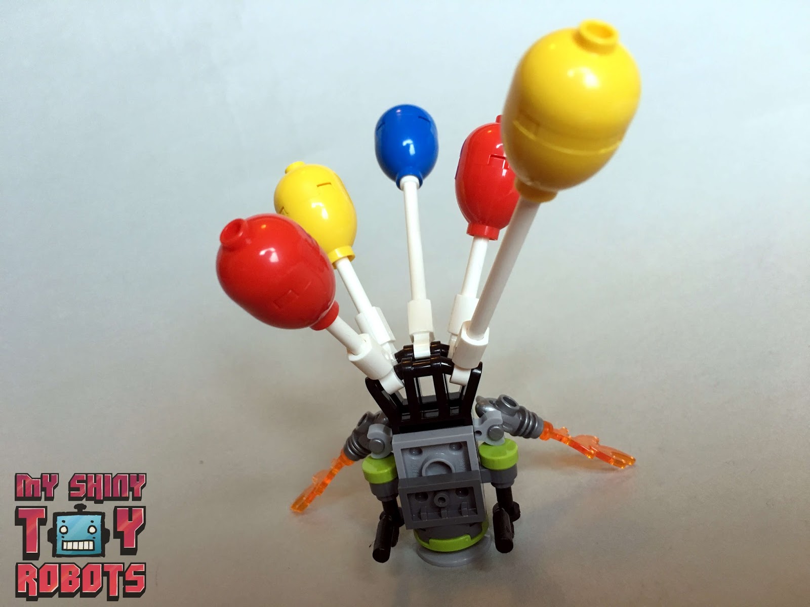 My Shiny Toy Robots: Toybox REVIEW: The LEGO Batman Movie Set