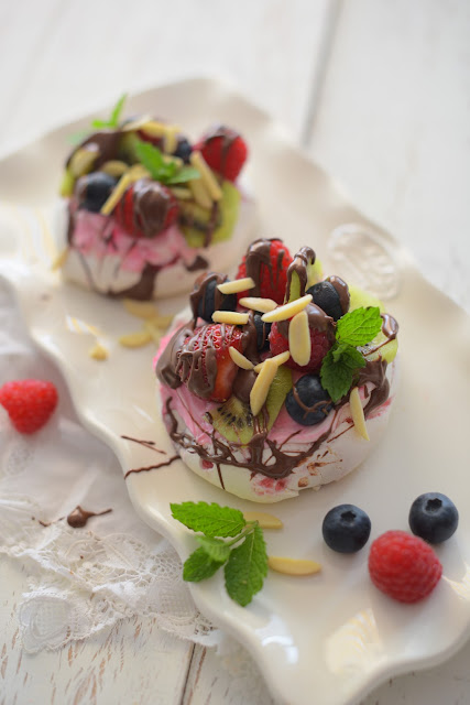 Kessy&amp;#39;s Pink Sugar: Fruchtige Baiser Mini Törtchen