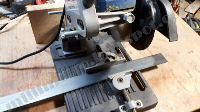 Morsetti per combinata (t-track clamps)