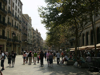 Rincones con encanto de Barcelona. Barcelona turismo. Gaudí. .Maravillas de Barcelona