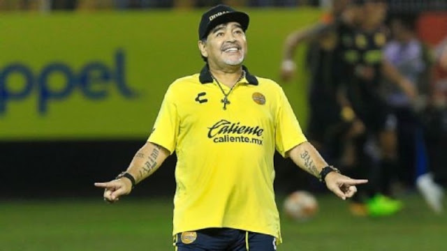 ELOGIOS PARA MARADONA