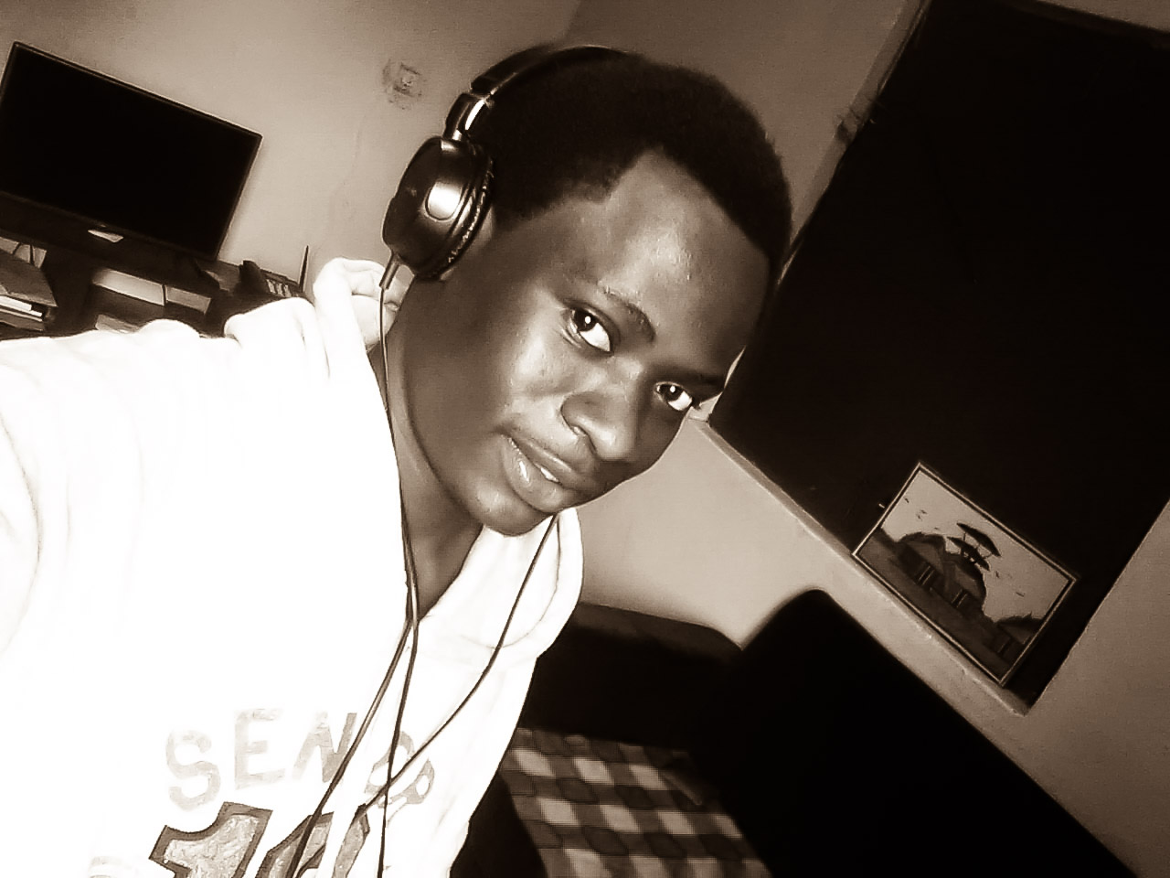 New Audio DJZEJOMBII LONG kitambo MIX DANCE HALL DJ ZEJOMBII MUSIC