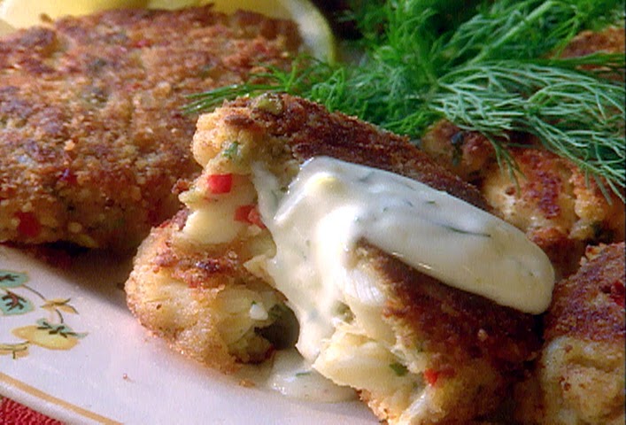 Shrimp Cakes over Grit Cakes with Lemon Dill Sauce - Cooking Signature