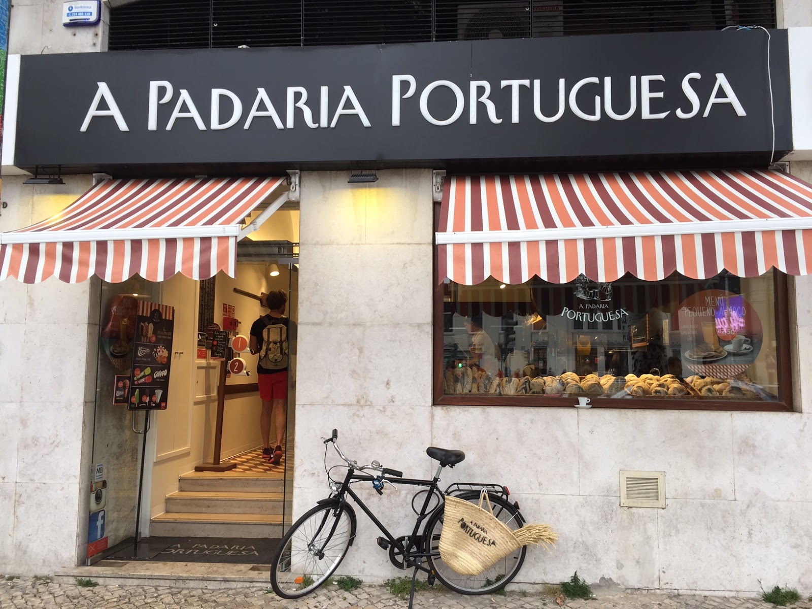 MãoNaMala: A Padaria Portuguesa 
