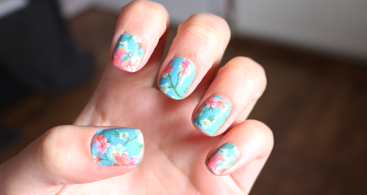 DinkiBelle Nail Wraps in Spring Blossom review