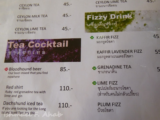 Choice of drinks at Double Dogs Tea Room, Bangkok Chinatown