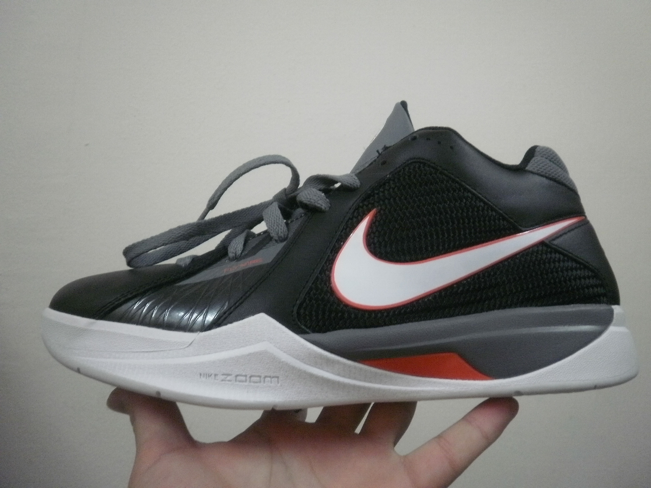 kd nike zoom shoes