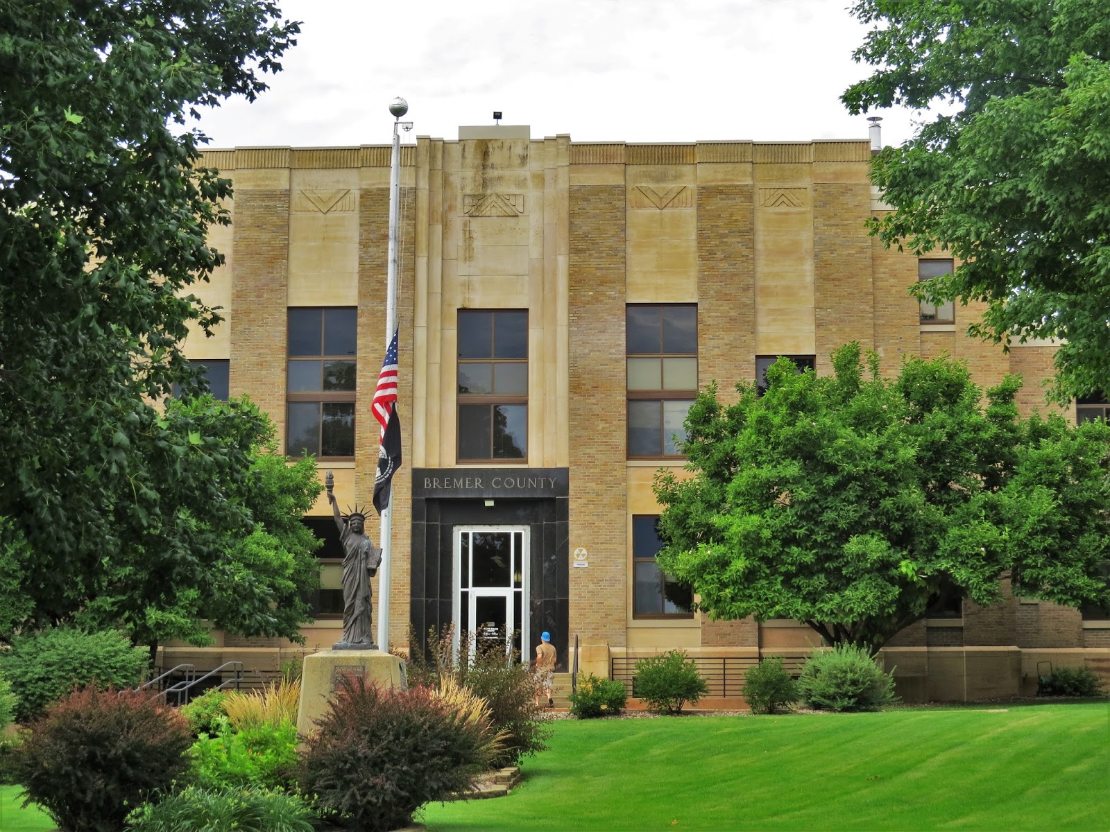 Liberty Or Death Bremer County Courthouse