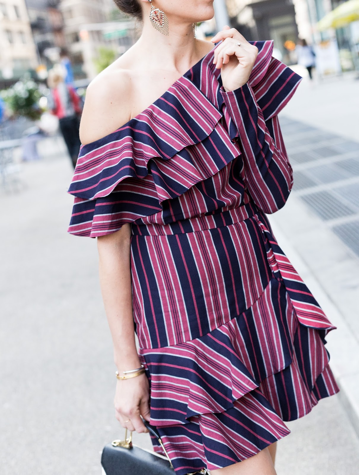 7 Tips to Take The Perfect Picture by Colorado fashion blogger Eat Pray Wear Love