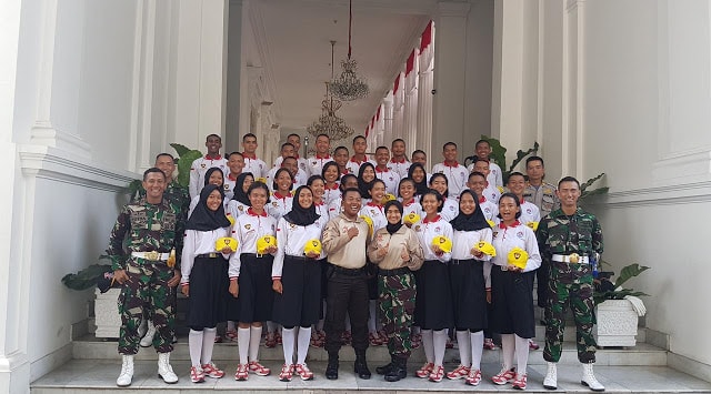 Suasana gladi kotor